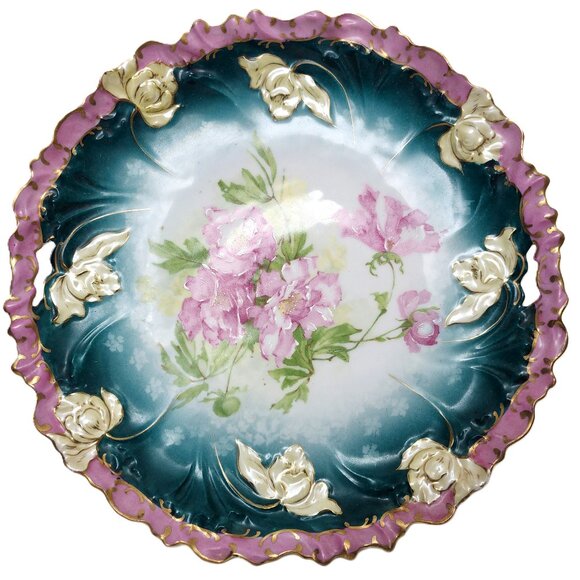 Antique RARE Made In Austria 3172 Hand Painted Floral Cake Plate w/Gold Leaf - Picture 2 of 9